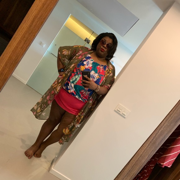 Meet your Posher, Sabrina. - Picture 16 of 17